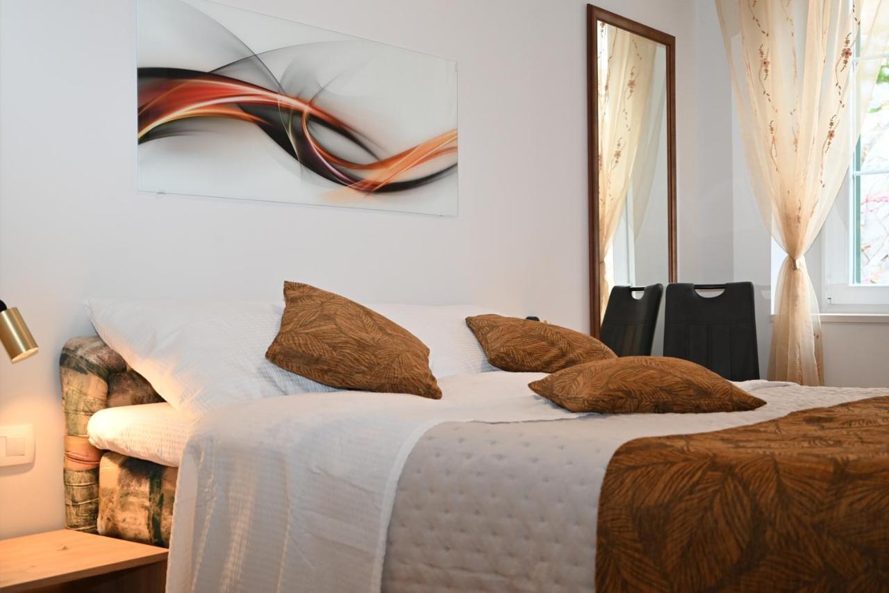 Old Town Apartment Omis Ngoại thất bức ảnh