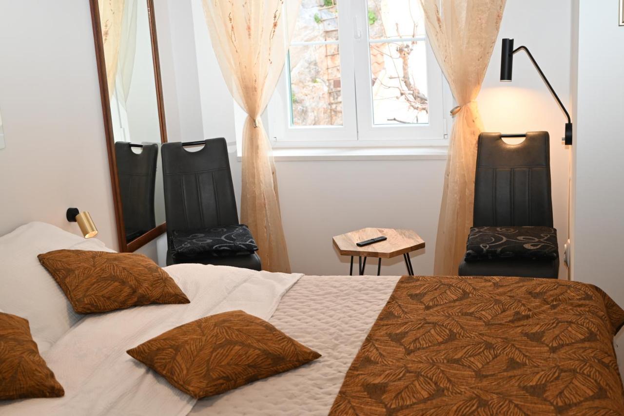 Old Town Apartment Omis Ngoại thất bức ảnh