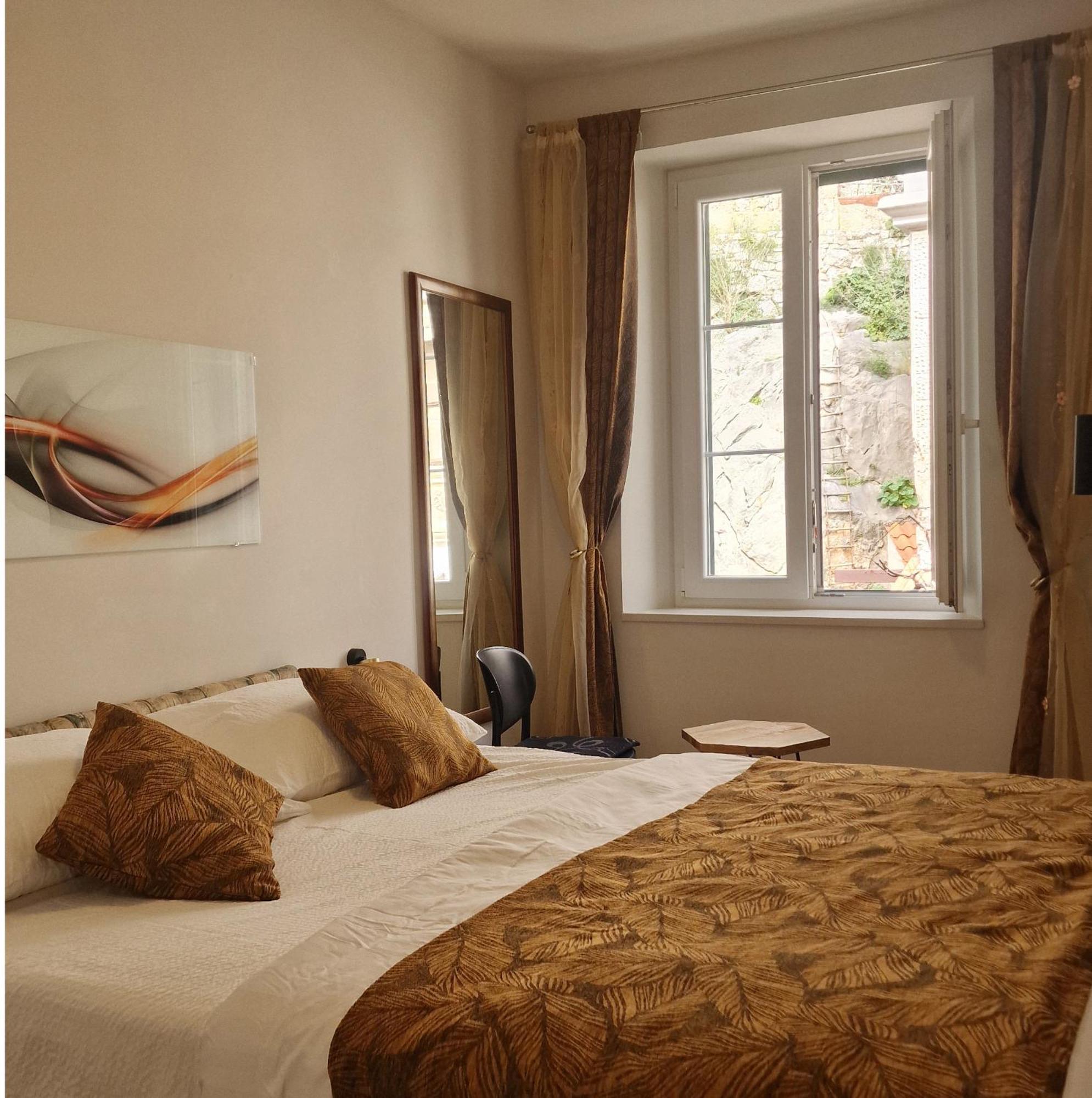 Old Town Apartment Omis Ngoại thất bức ảnh